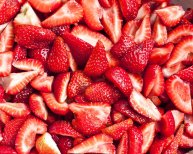 cut_strawberries_by_muffet1-d699qj6